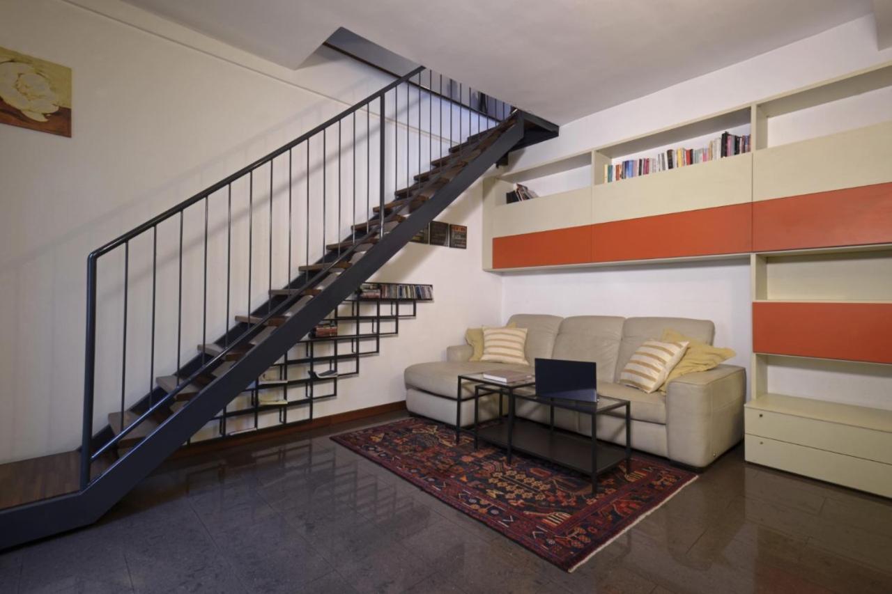 דירות מילאנו Cenisio - Corso Sempione Accogliente Mansarda Di Design מראה חיצוני תמונה